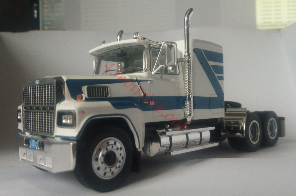 Image du véhicule Ford LTL 9000