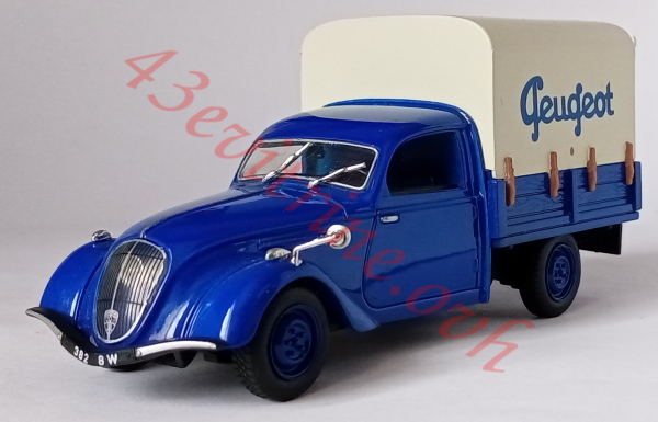 Image du véhicule Peugeot 202 Pick-up baché