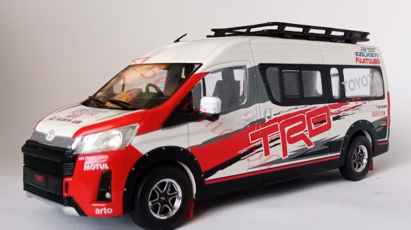 Image du véhicule Toyota Commuter TRD